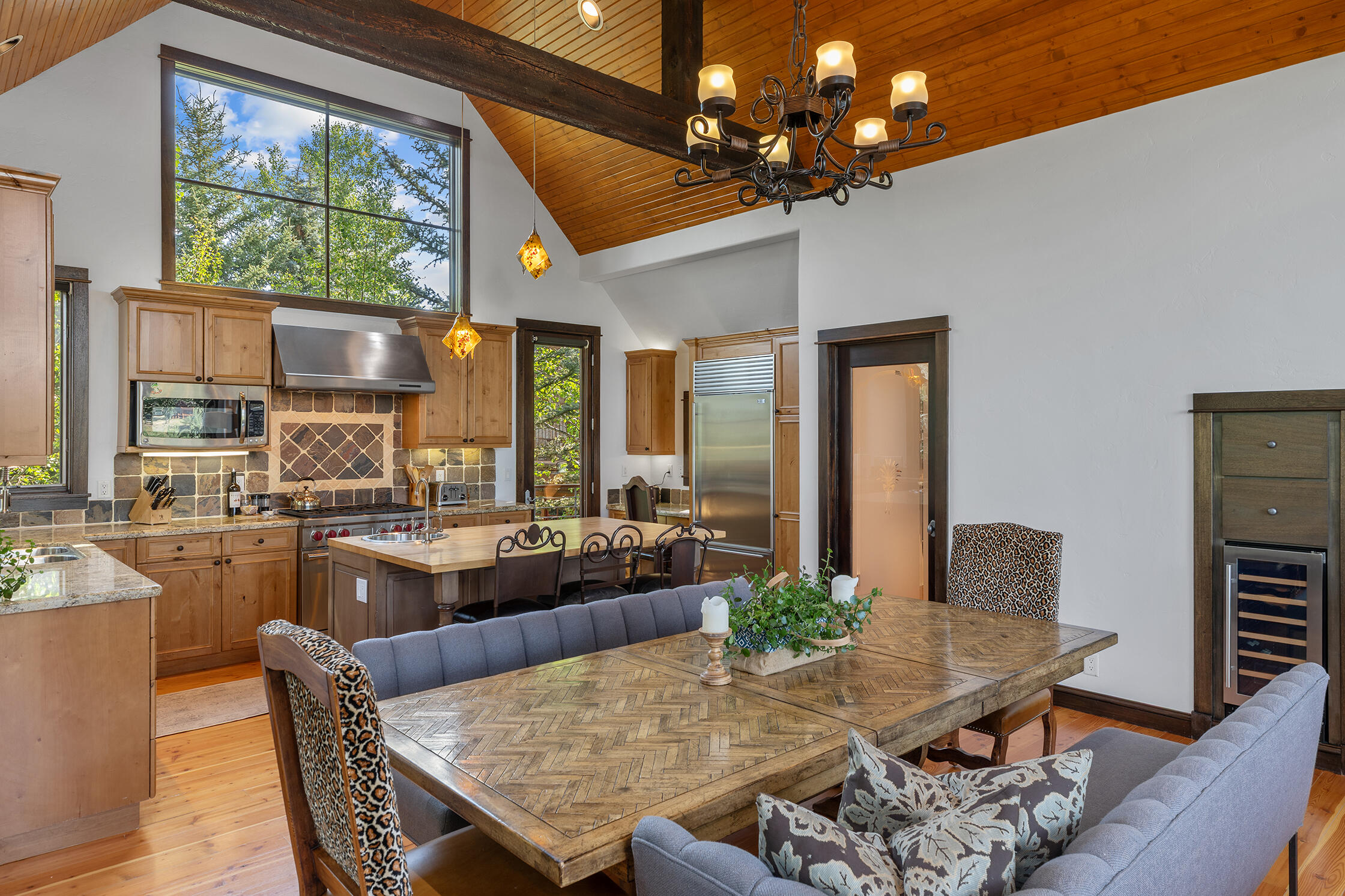 209 Knoll Estates Drive