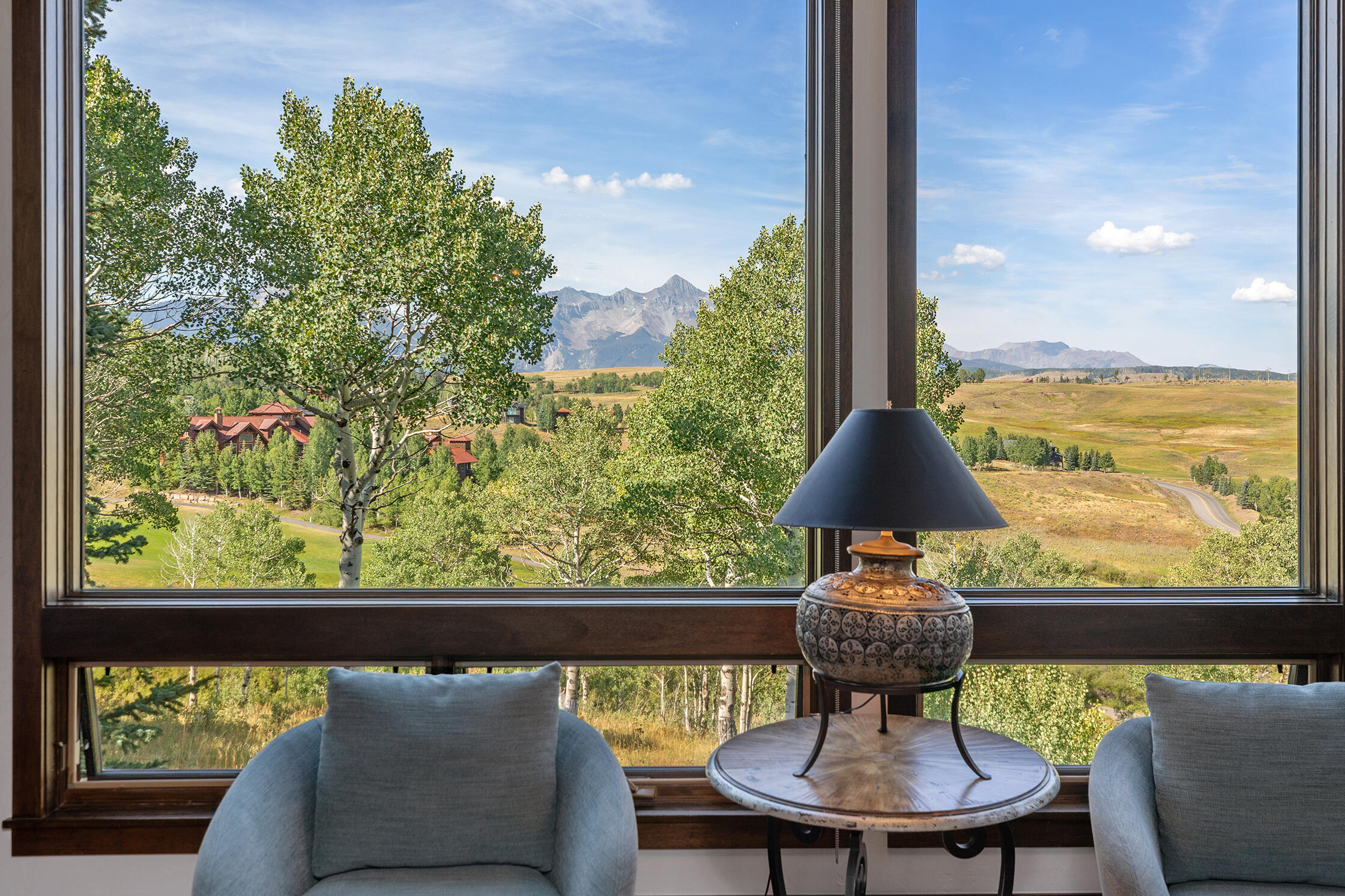 209 Knoll Estates Drive