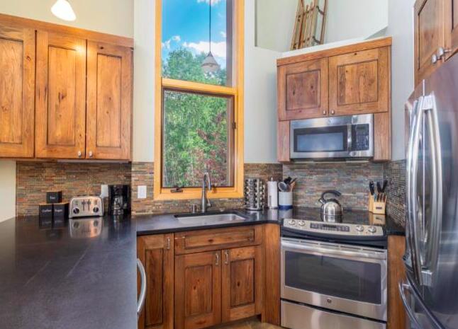 650 Mountain Village Boulevard