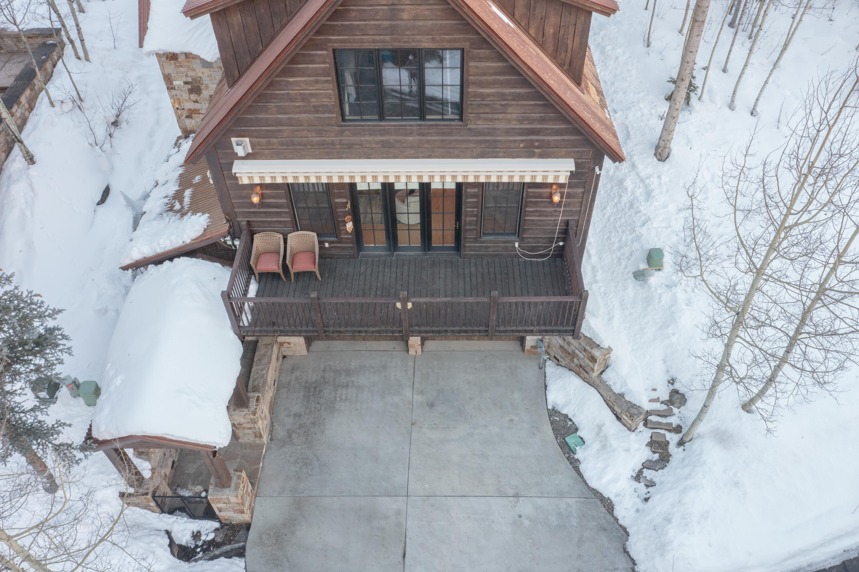 114 Cabins Lane