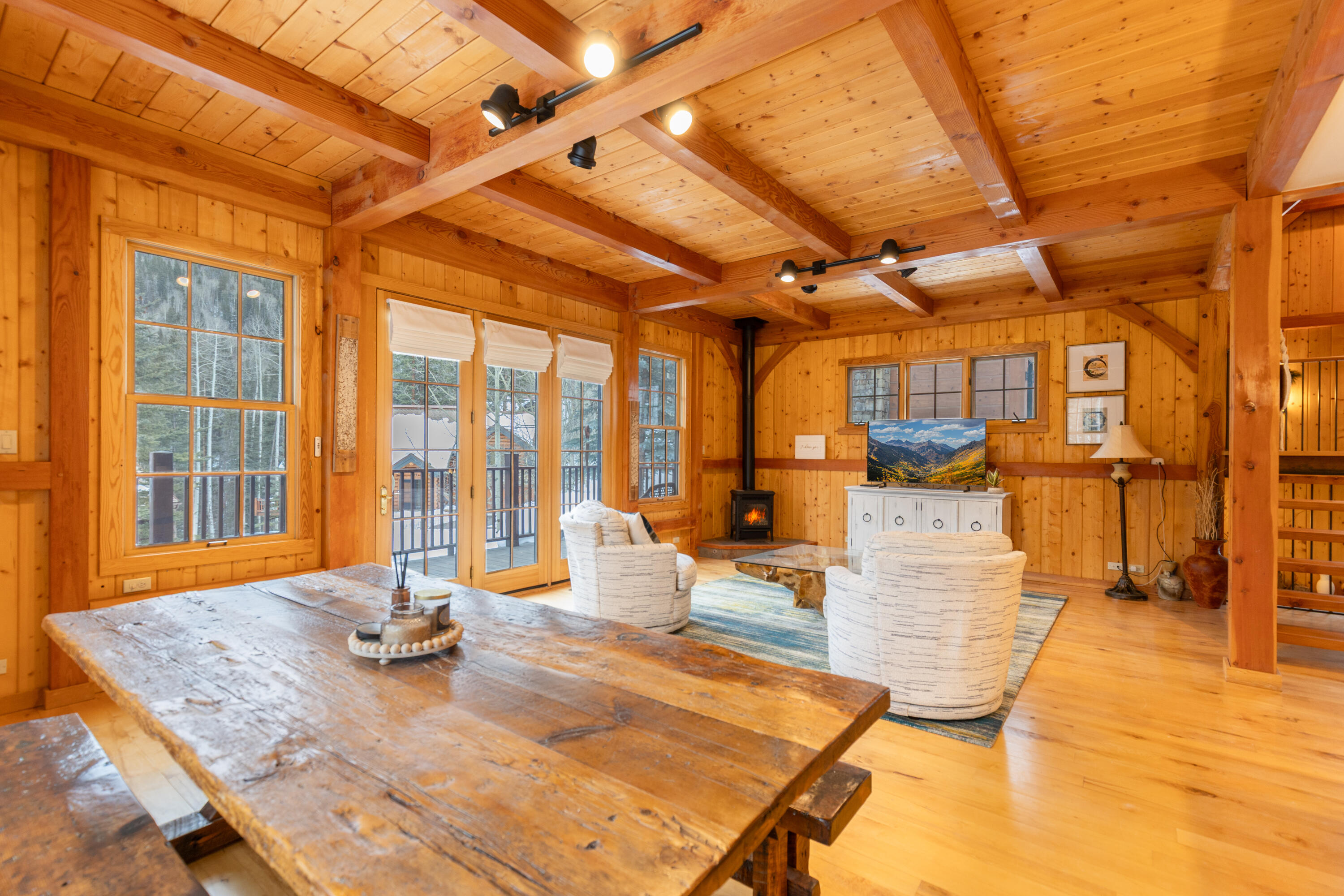 114 Cabins Lane