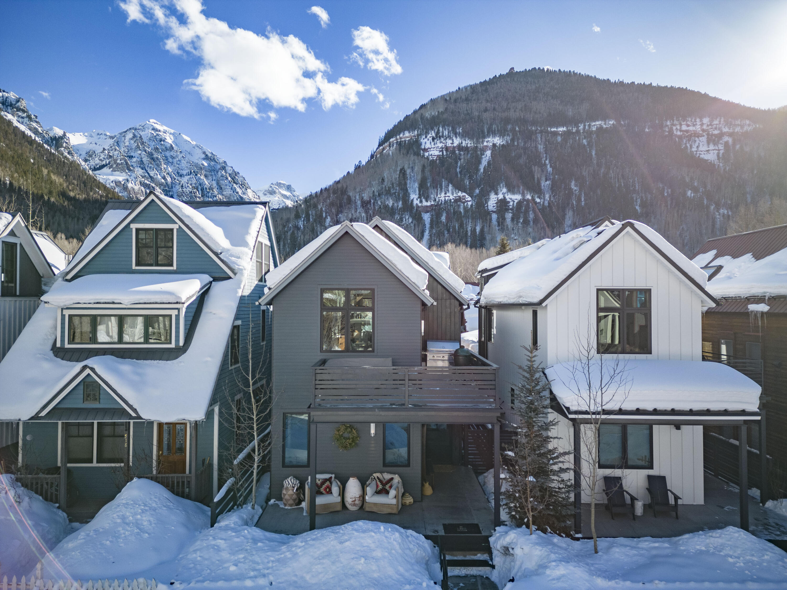 516 E Columbia Avenue