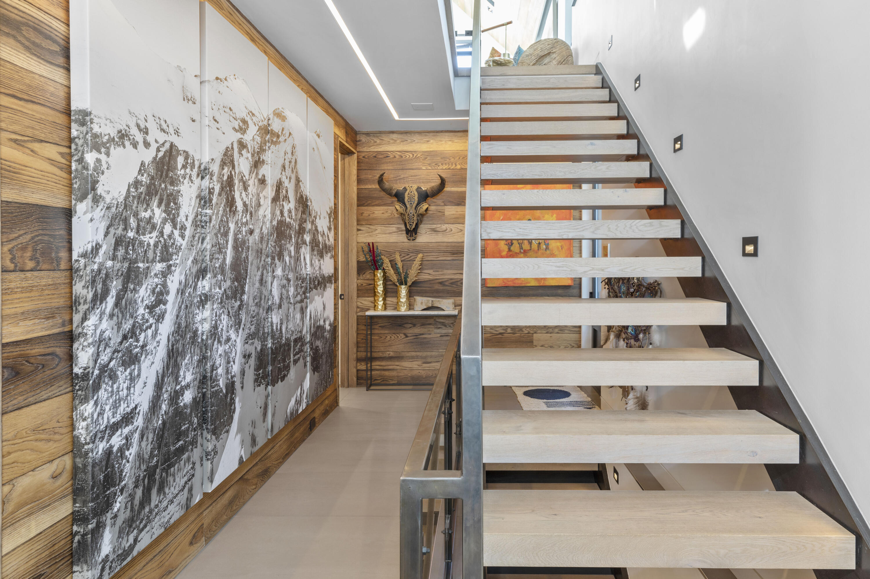 516 E Columbia Avenue