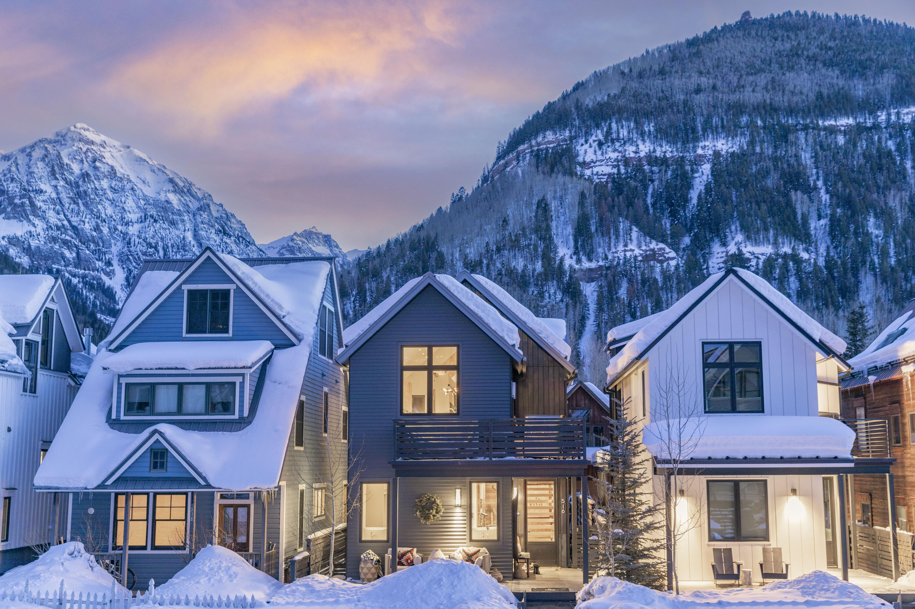 516 E Columbia Avenue