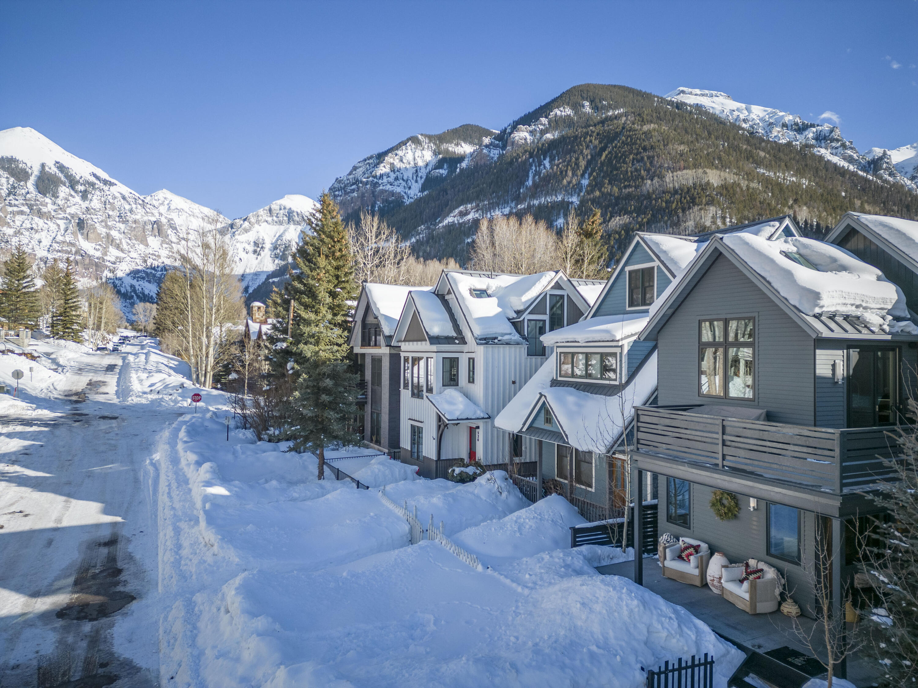 516 E Columbia Avenue