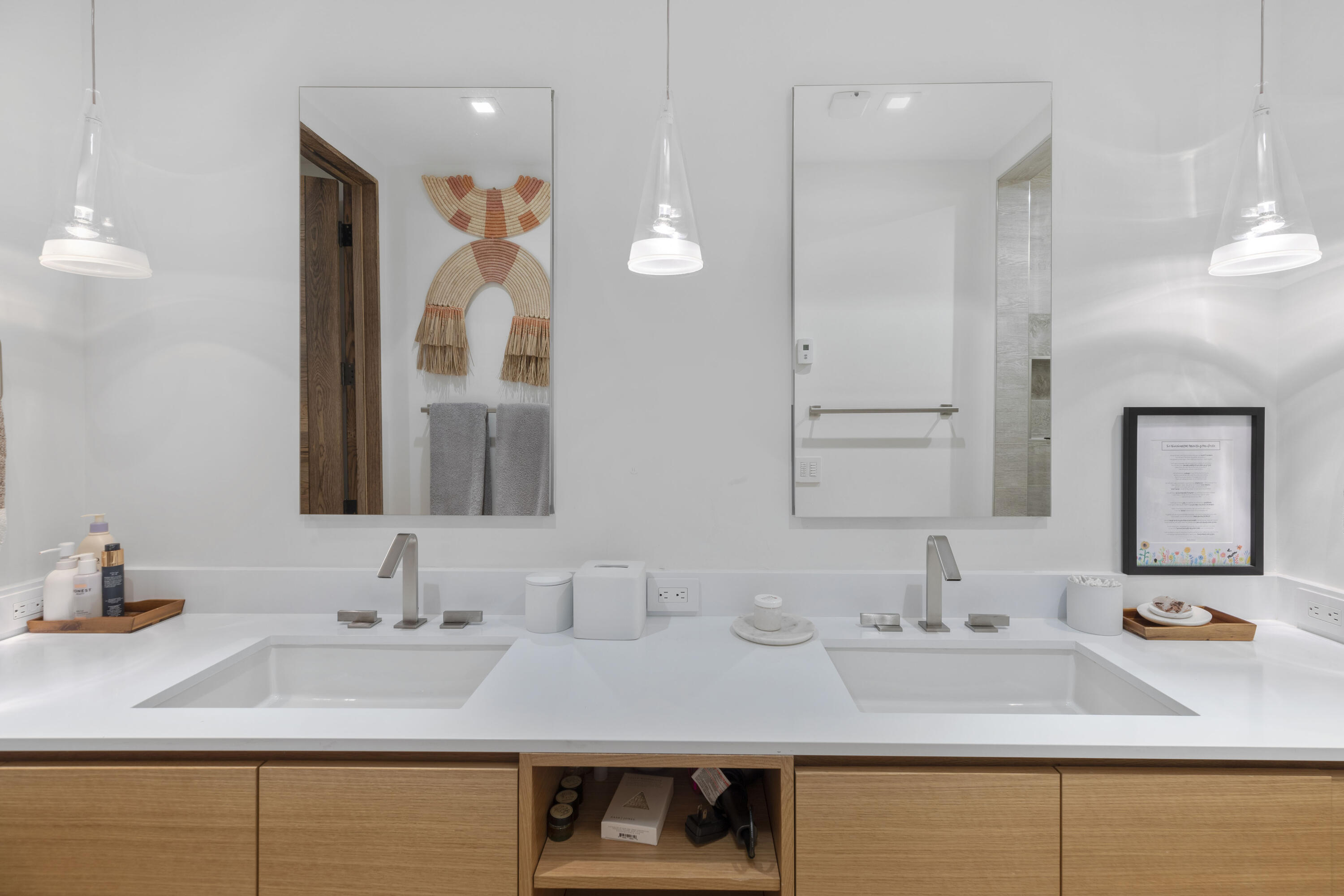 516 E Columbia Avenue