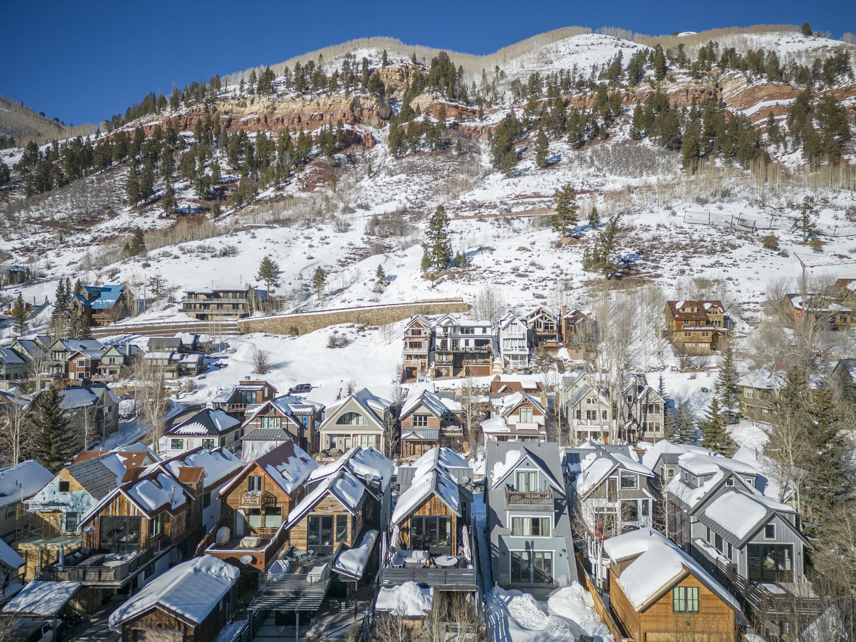 516 E Columbia Avenue