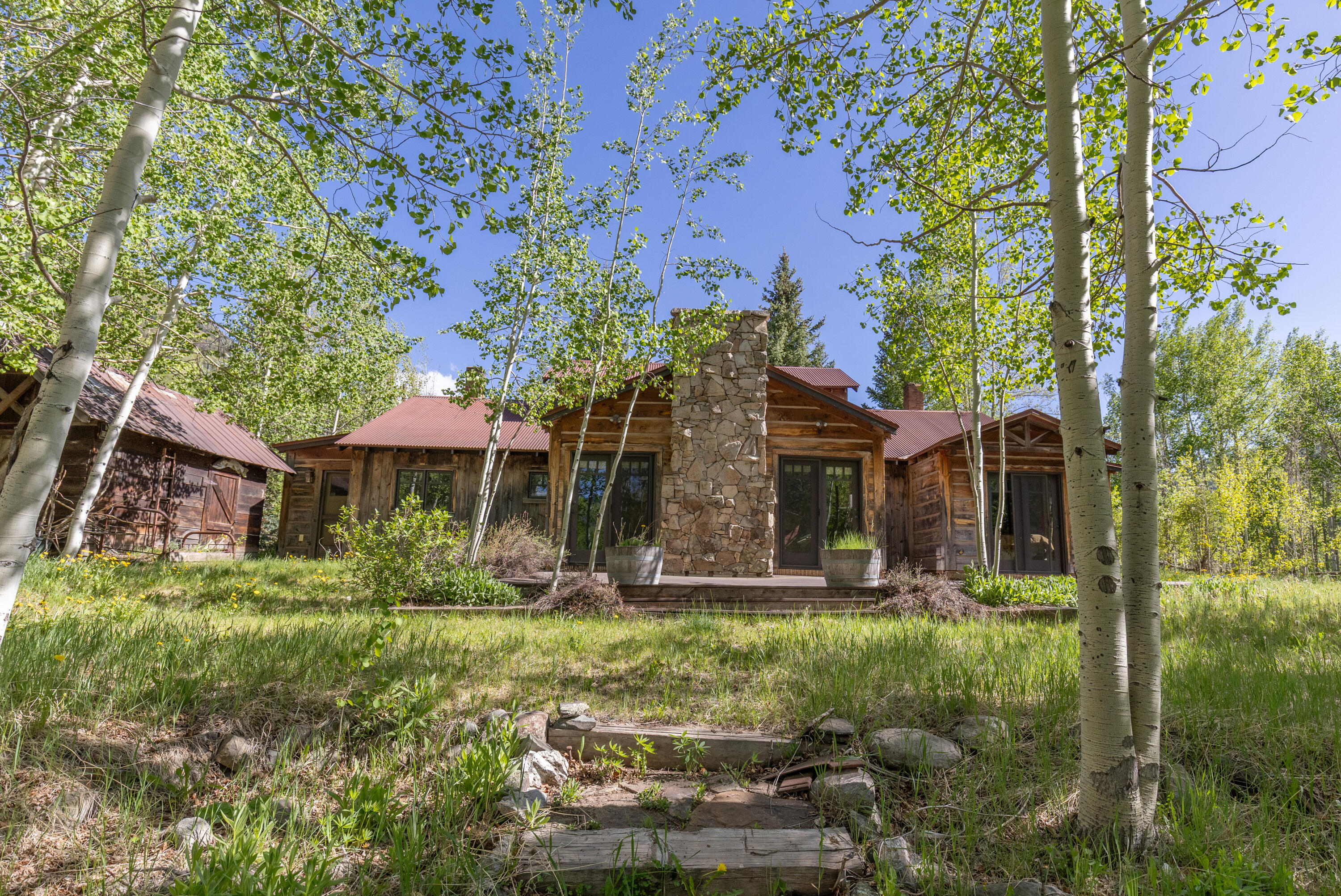 106 E Hinkley Drive Unit: Lots 22 &23