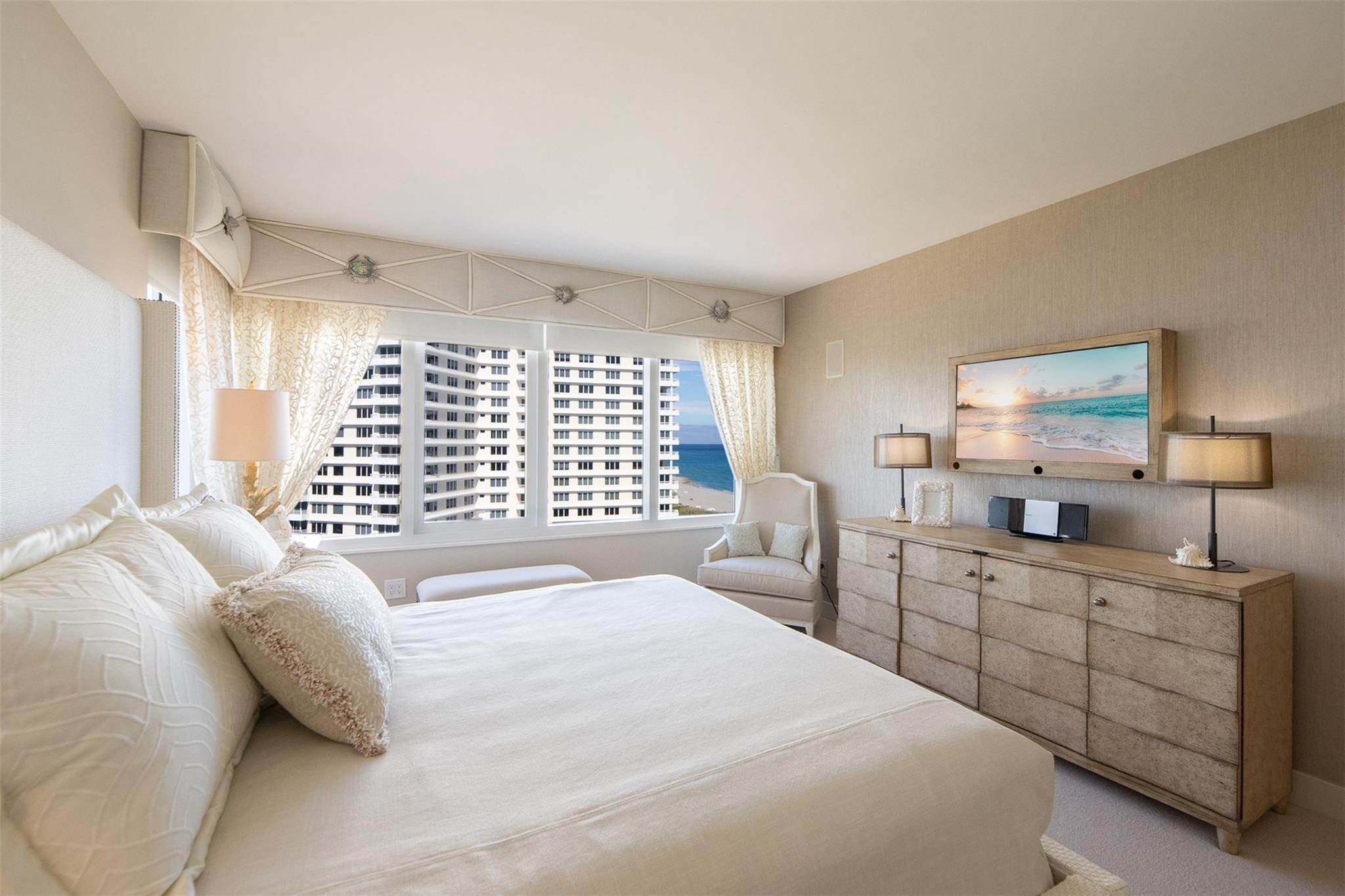 700 S Ocean Blvd 801