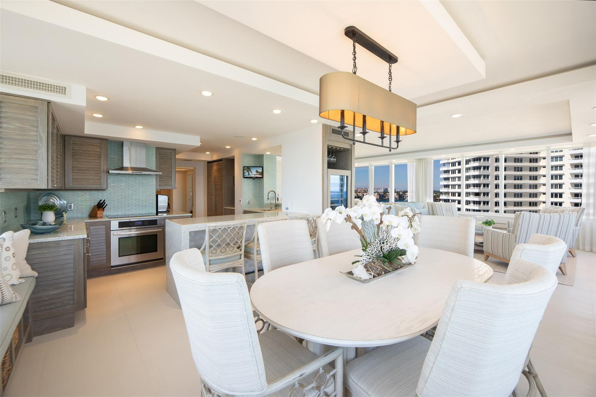 700 S Ocean Blvd 801
