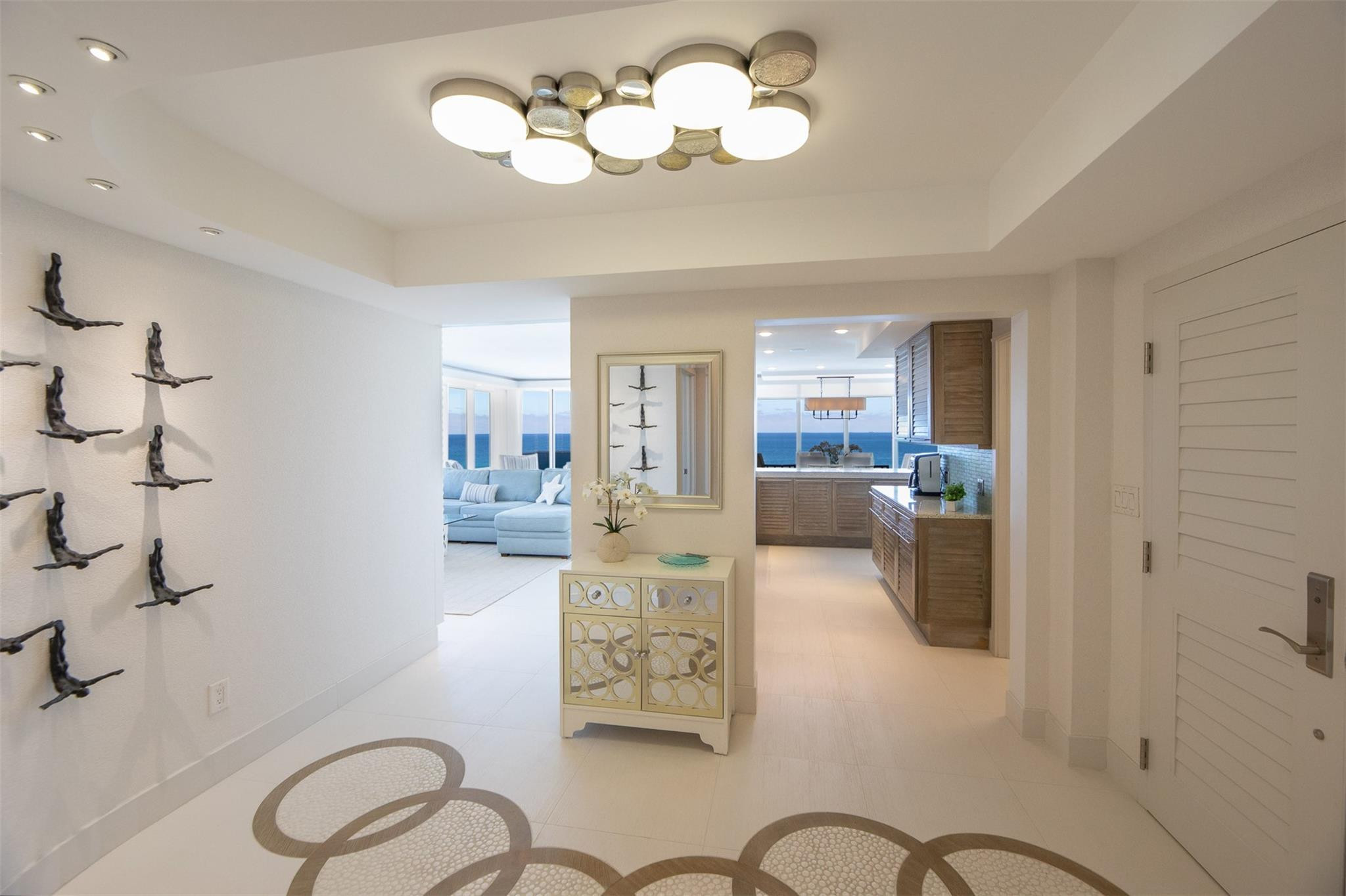 700 S Ocean Blvd 801