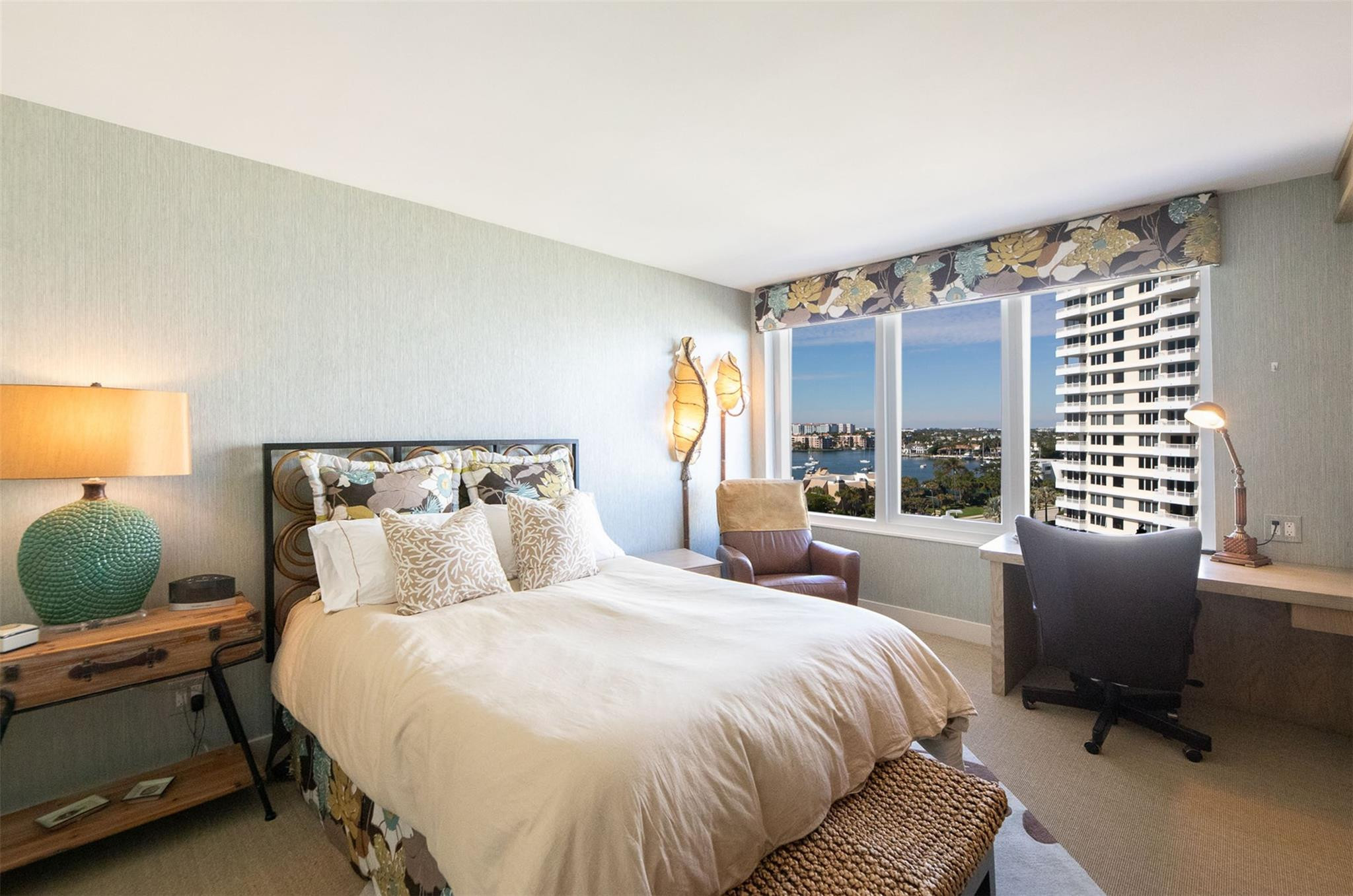 700 S Ocean Blvd 801