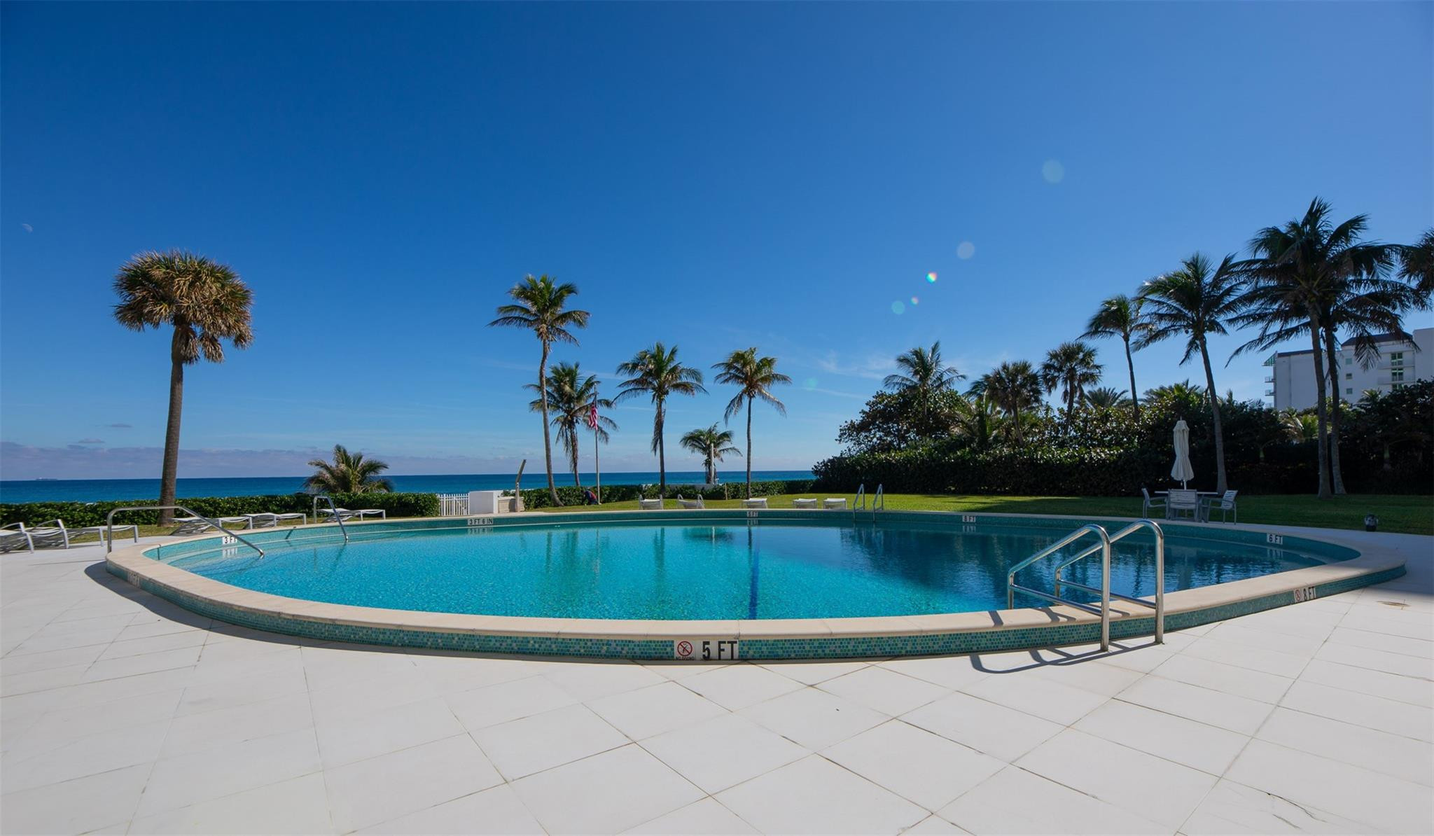 700 S Ocean Blvd 801