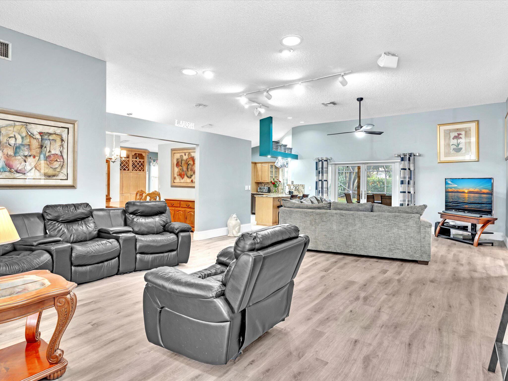 4744 NW 99th Lane