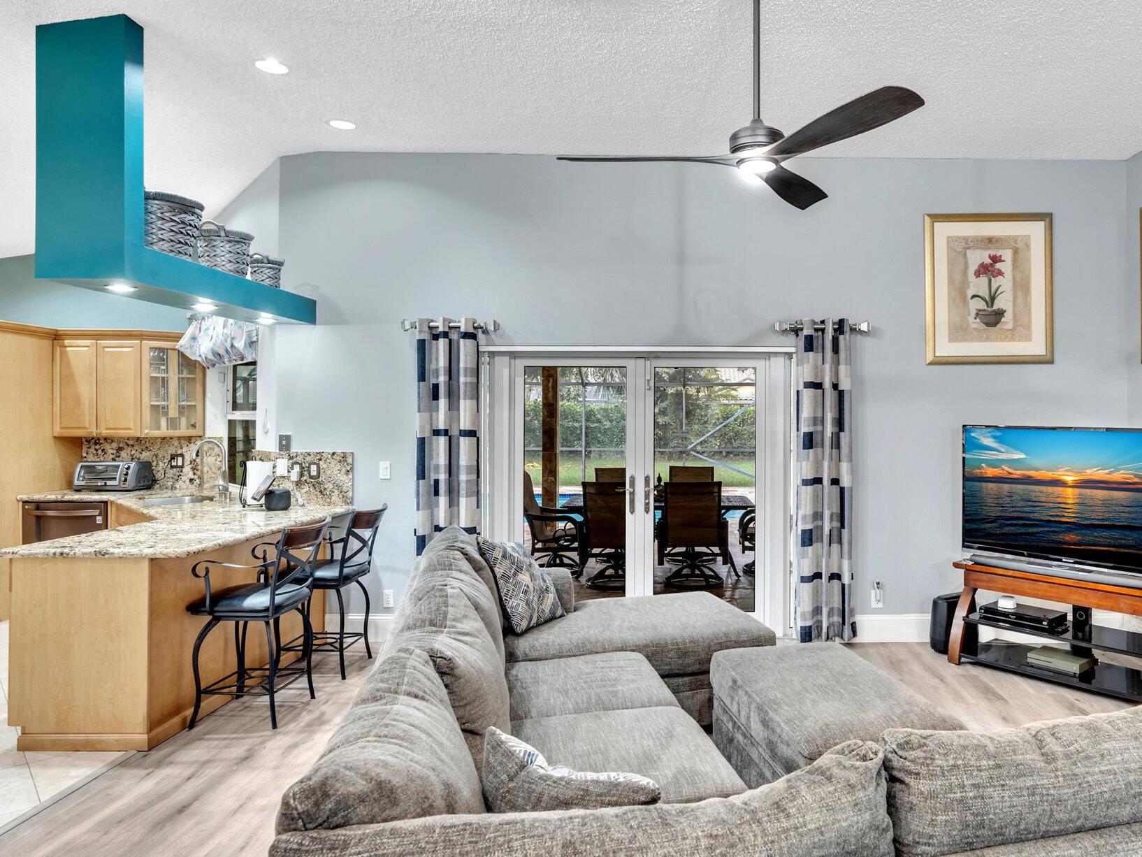 4744 NW 99th Lane