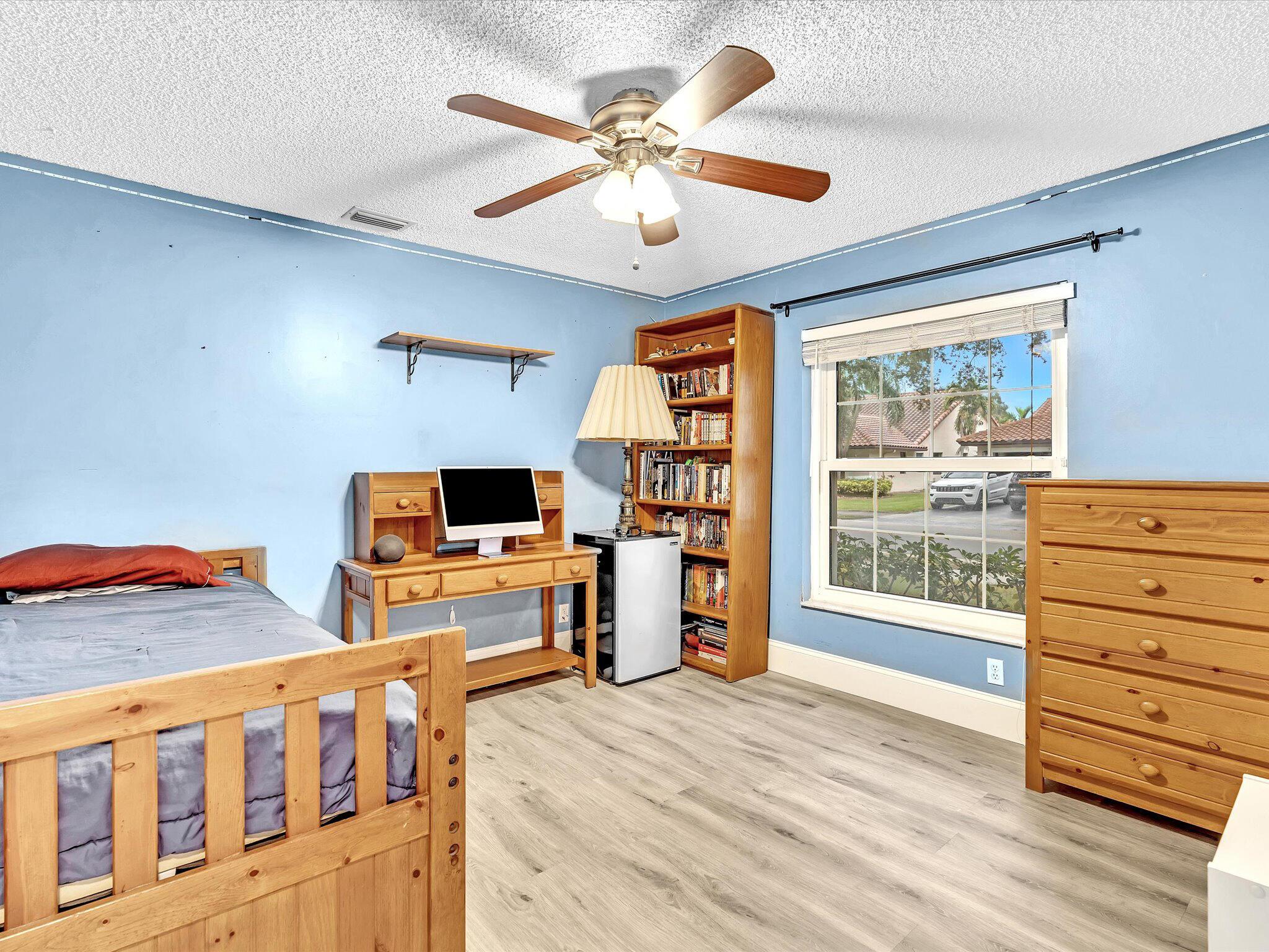 4744 NW 99th Lane