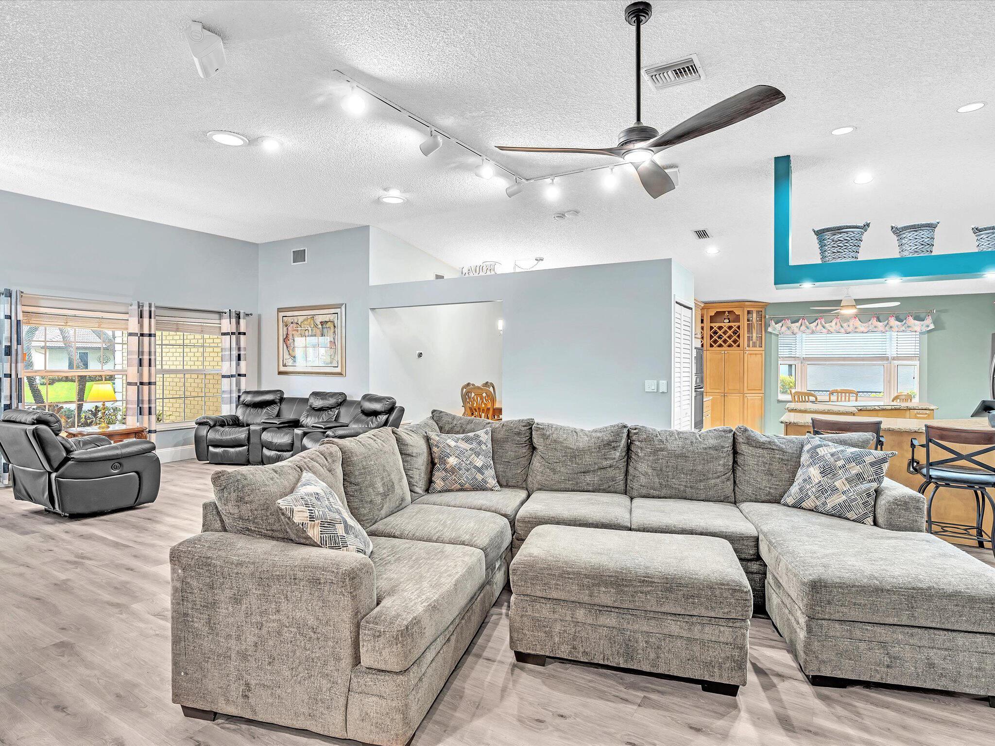 4744 NW 99th Lane