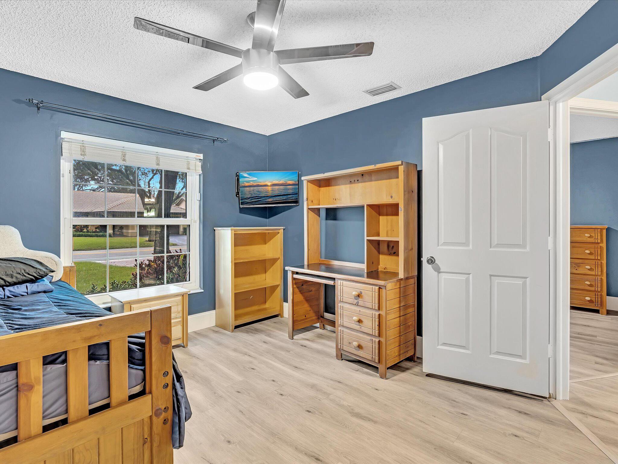 4744 NW 99th Lane