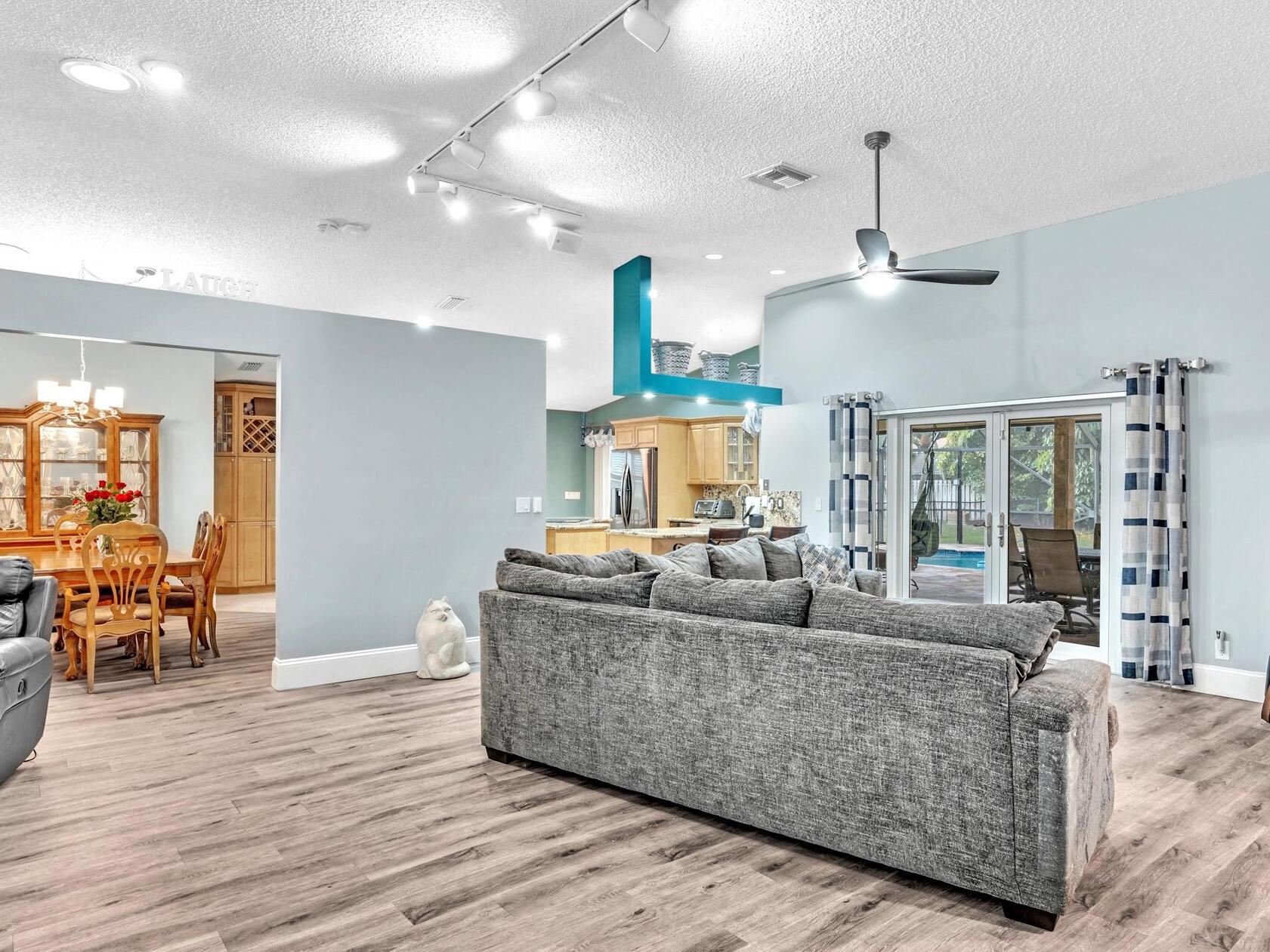 4744 NW 99th Lane