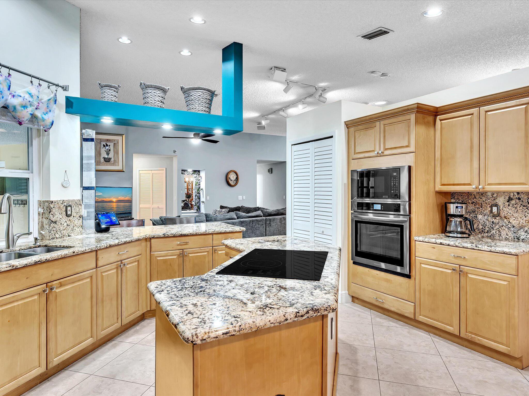 4744 NW 99th Lane