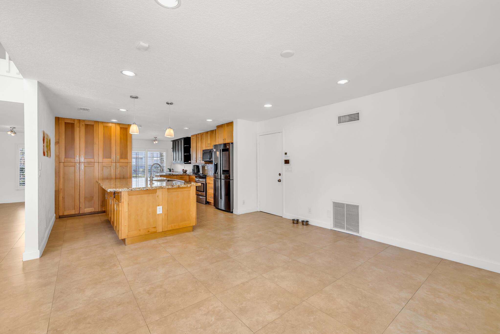 10694 Wheelhouse Circle