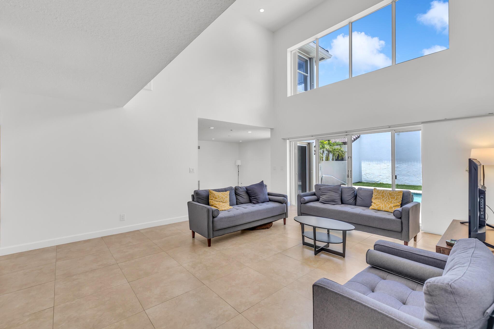10694 Wheelhouse Circle