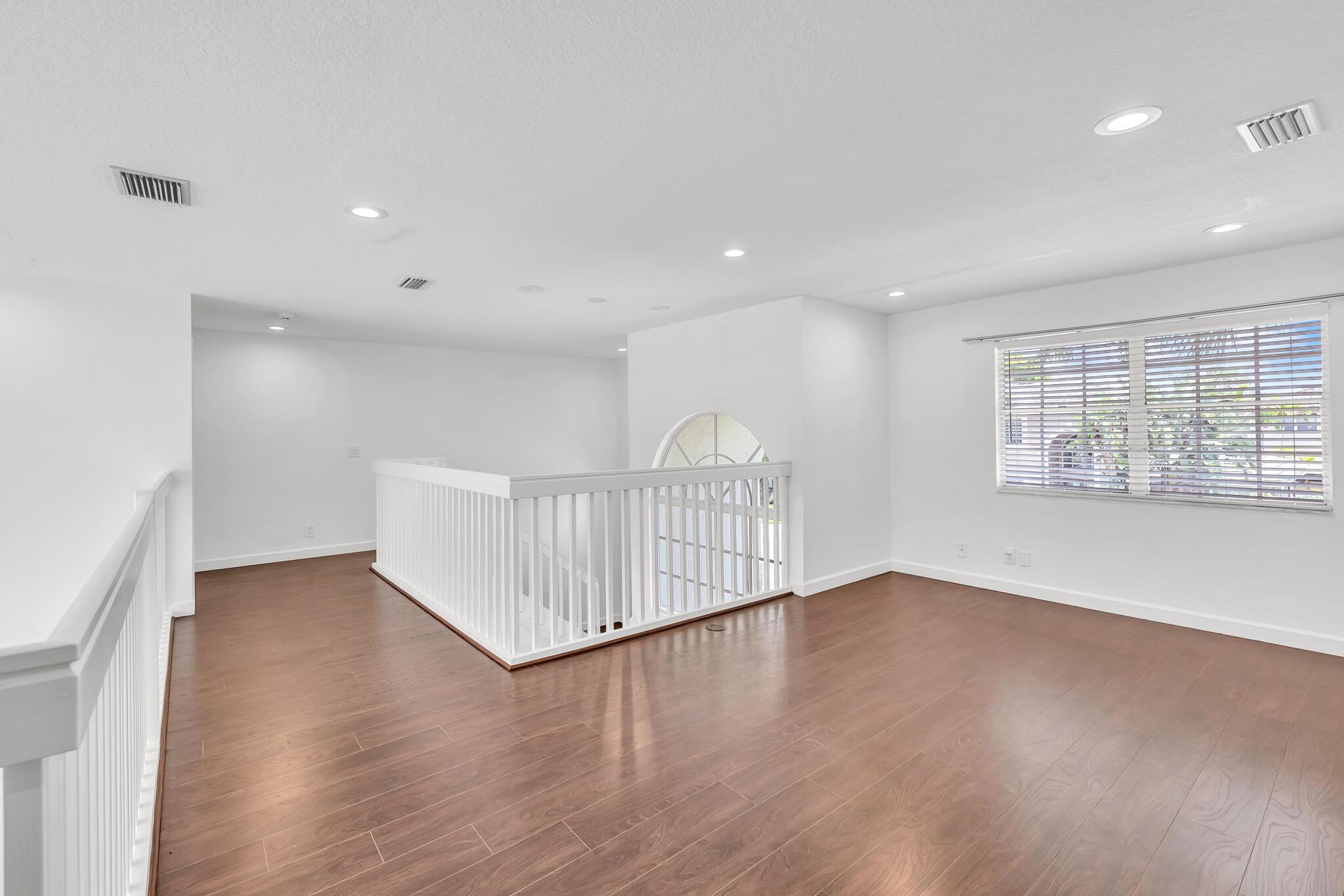 10694 Wheelhouse Circle