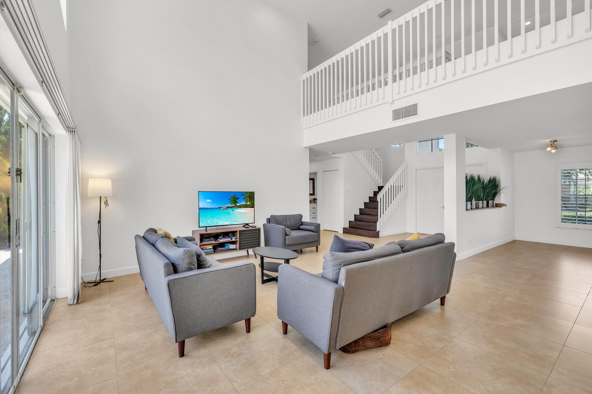 10694 Wheelhouse Circle