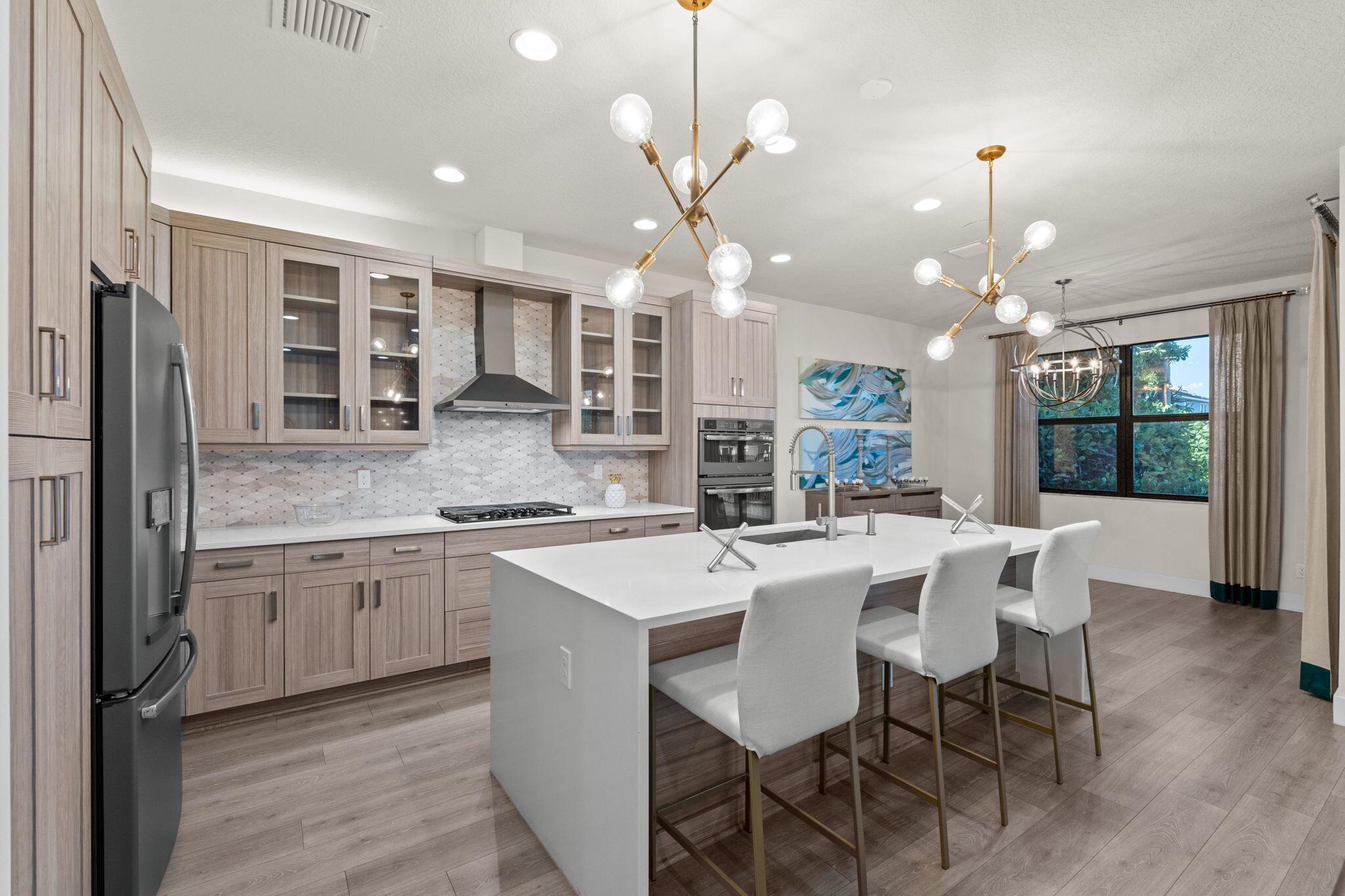7178 Montereal Path