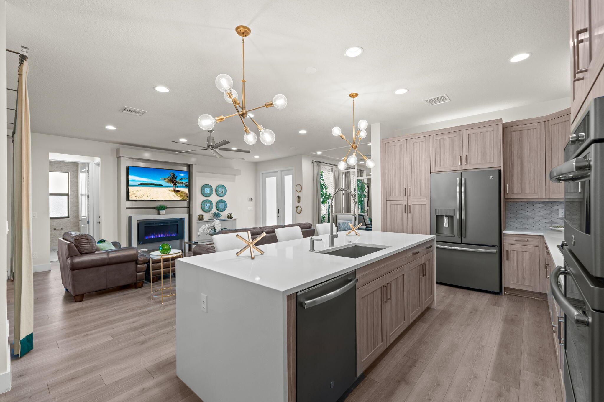 7178 Montereal Path