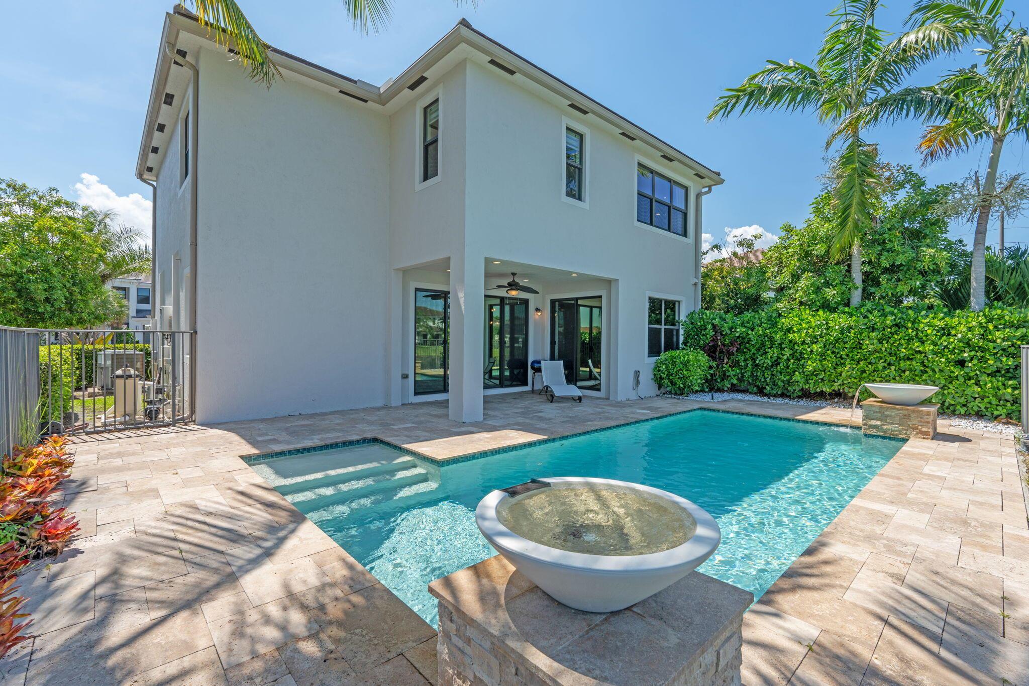 7178 Montereal Path