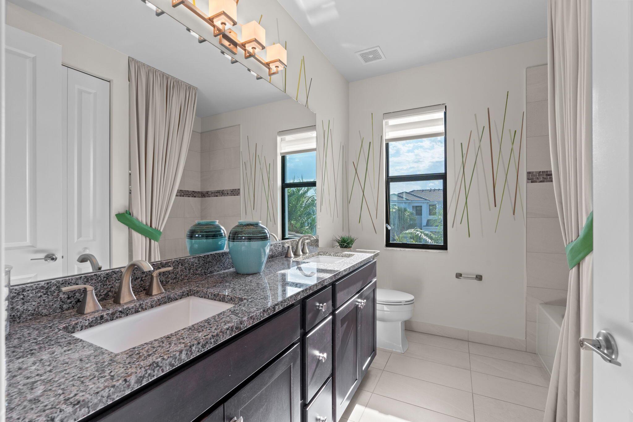 7178 Montereal Path