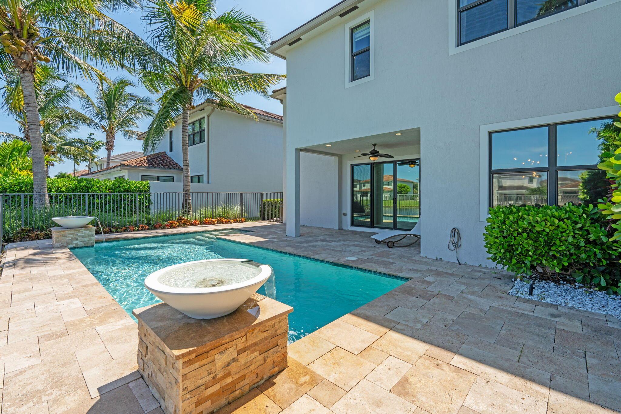 7178 Montereal Path