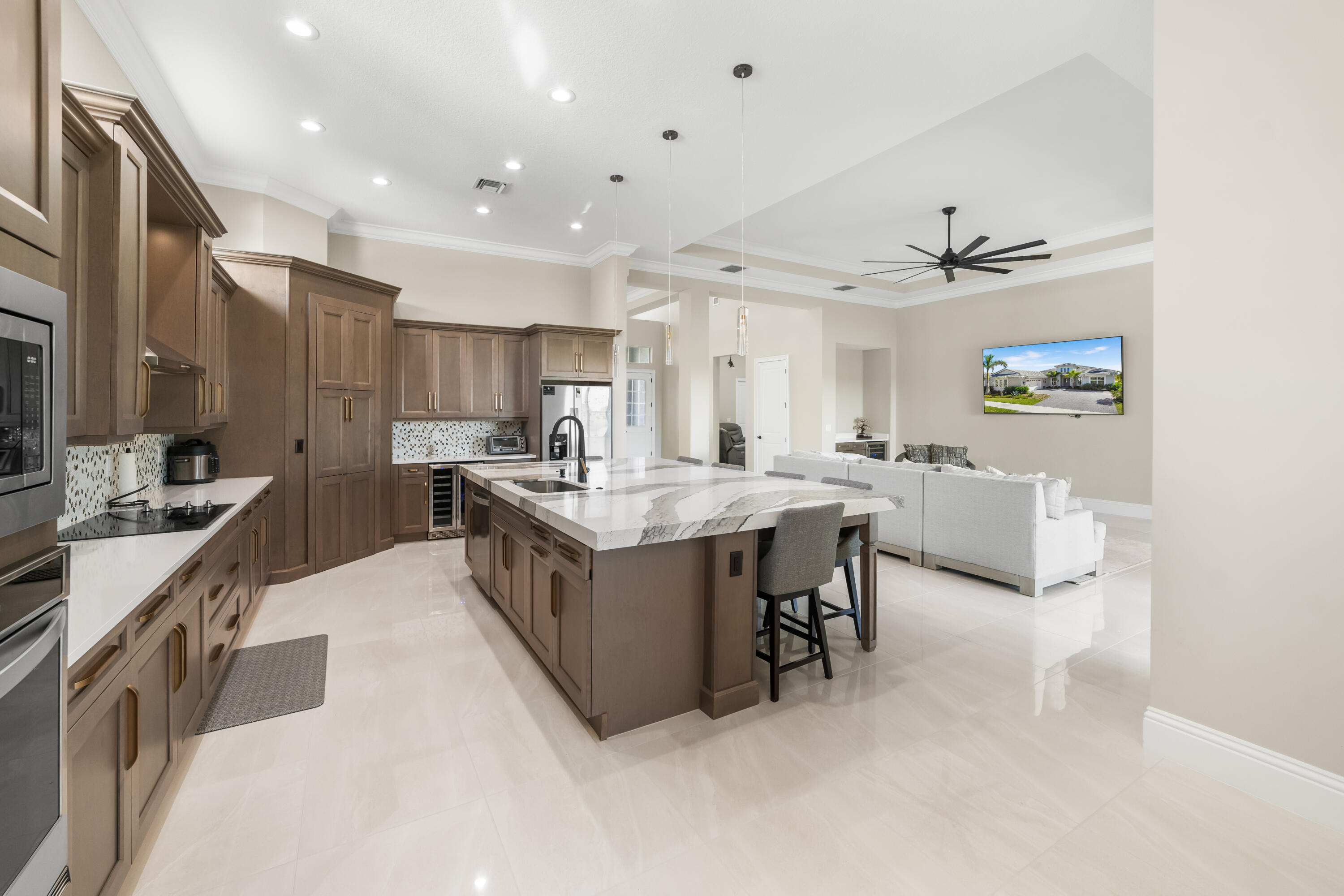 4686 Estates Circle