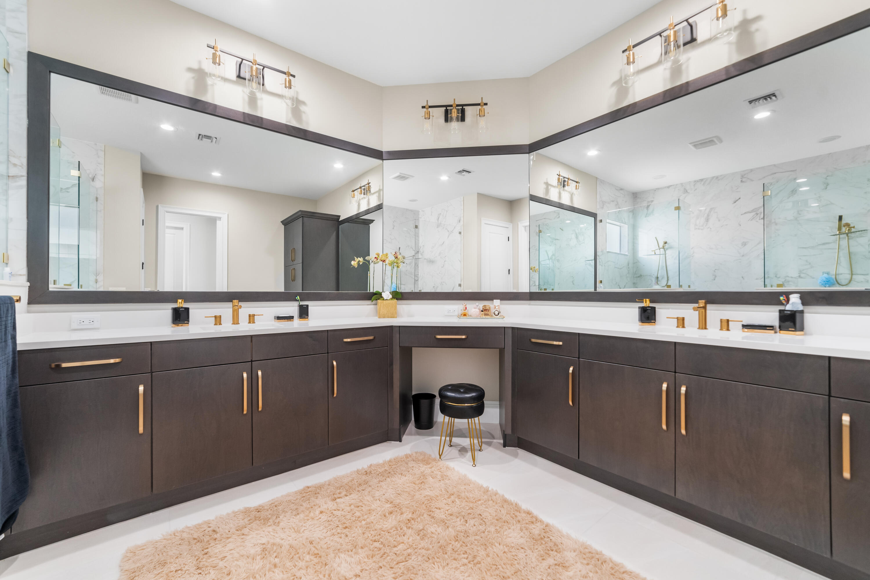 4686 Estates Circle