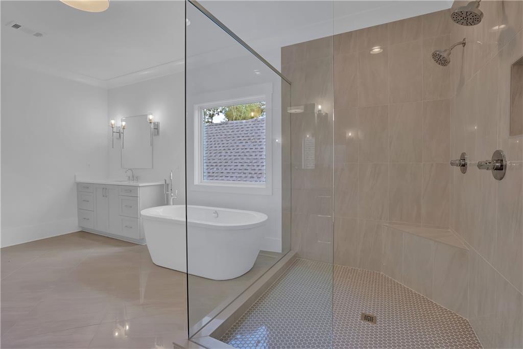 124 Chateau Place