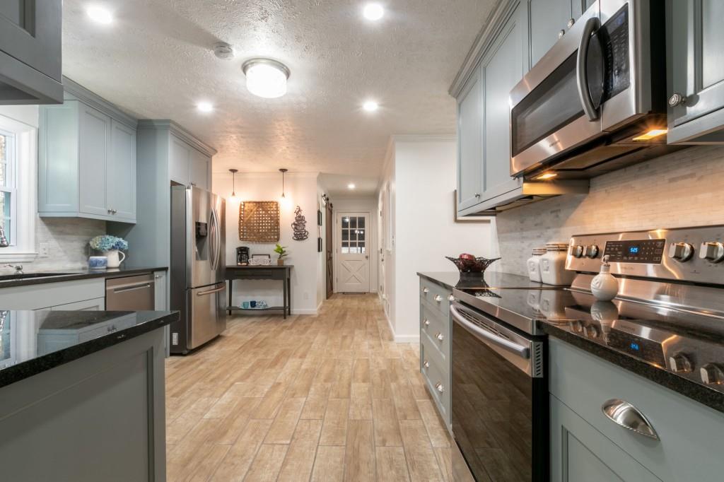647 Carl Cedar Hill Road