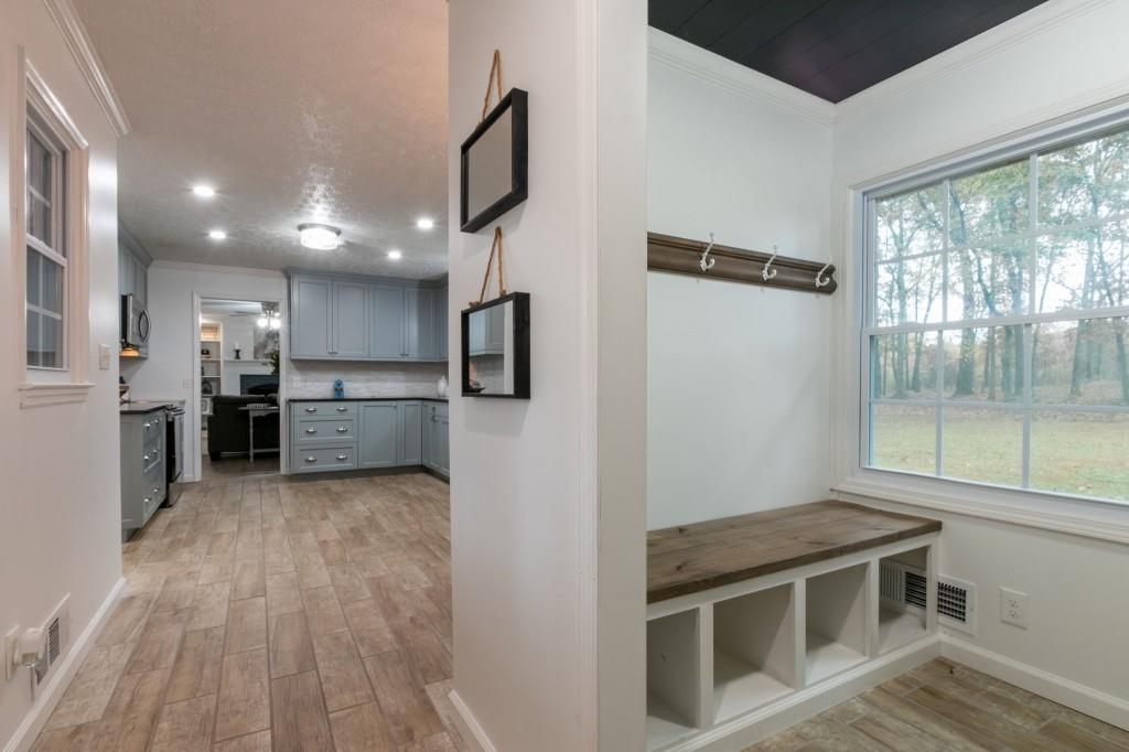 647 Carl Cedar Hill Road