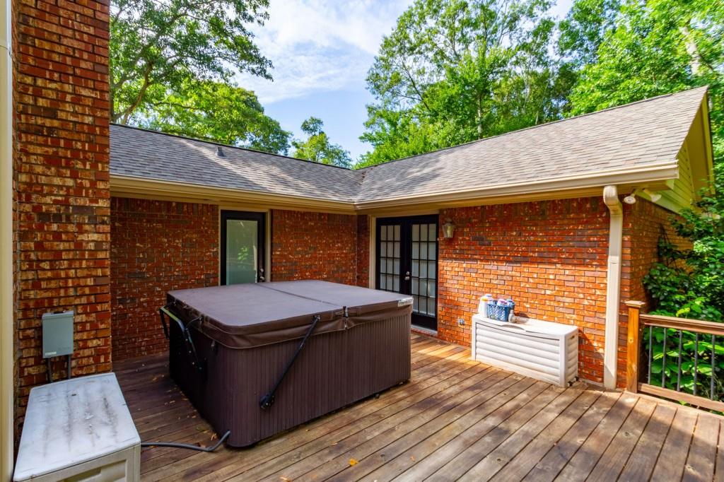 647 Carl Cedar Hill Road