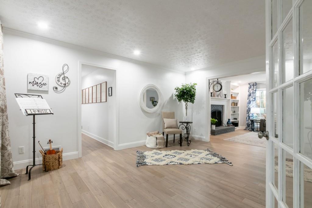647 Carl Cedar Hill Road
