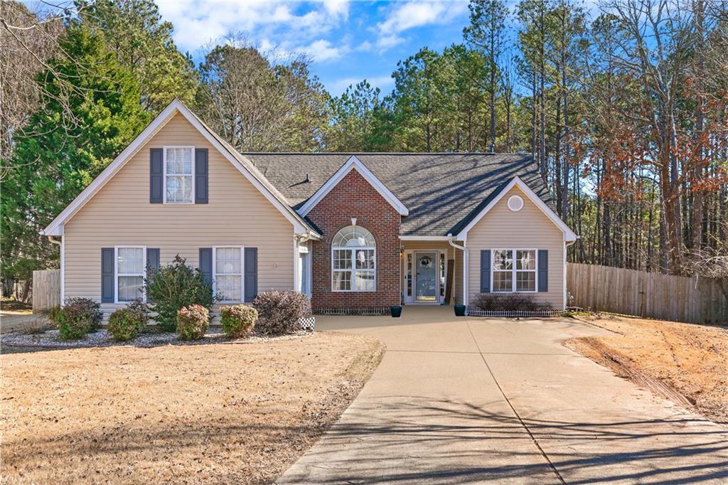5523 AMBER COVE Way