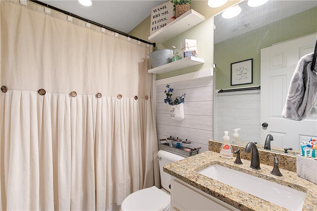 5523 AMBER COVE Way