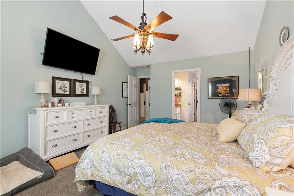 5523 AMBER COVE Way
