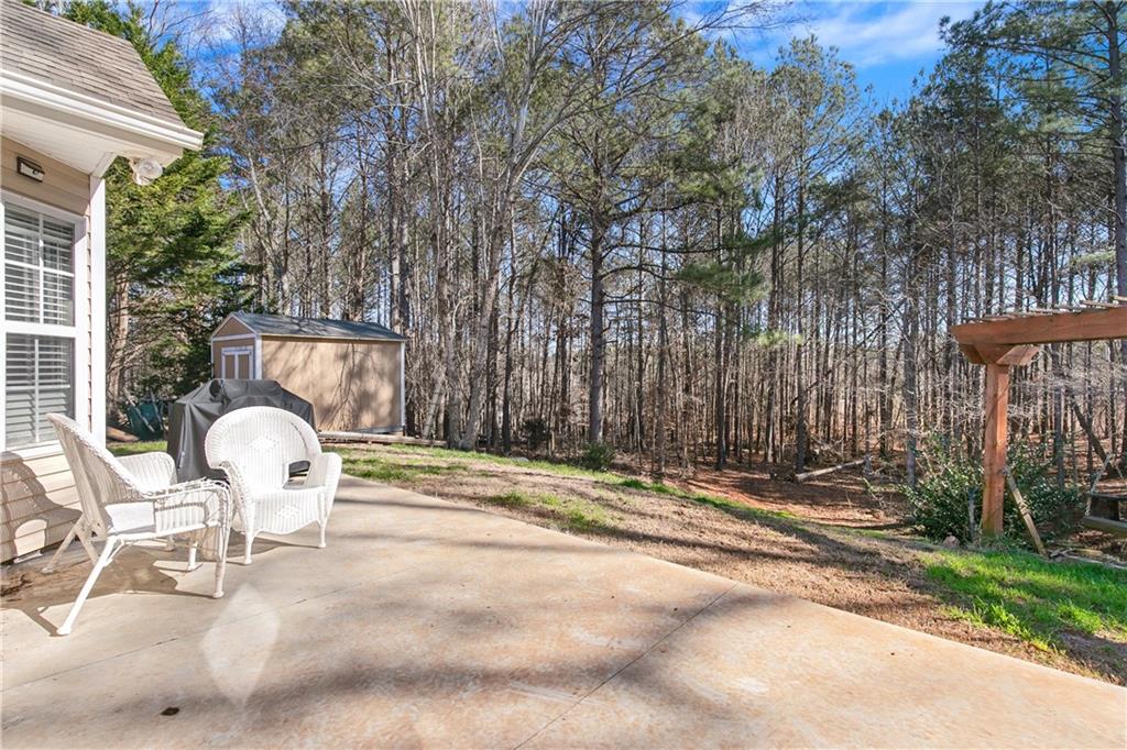 5523 AMBER COVE Way