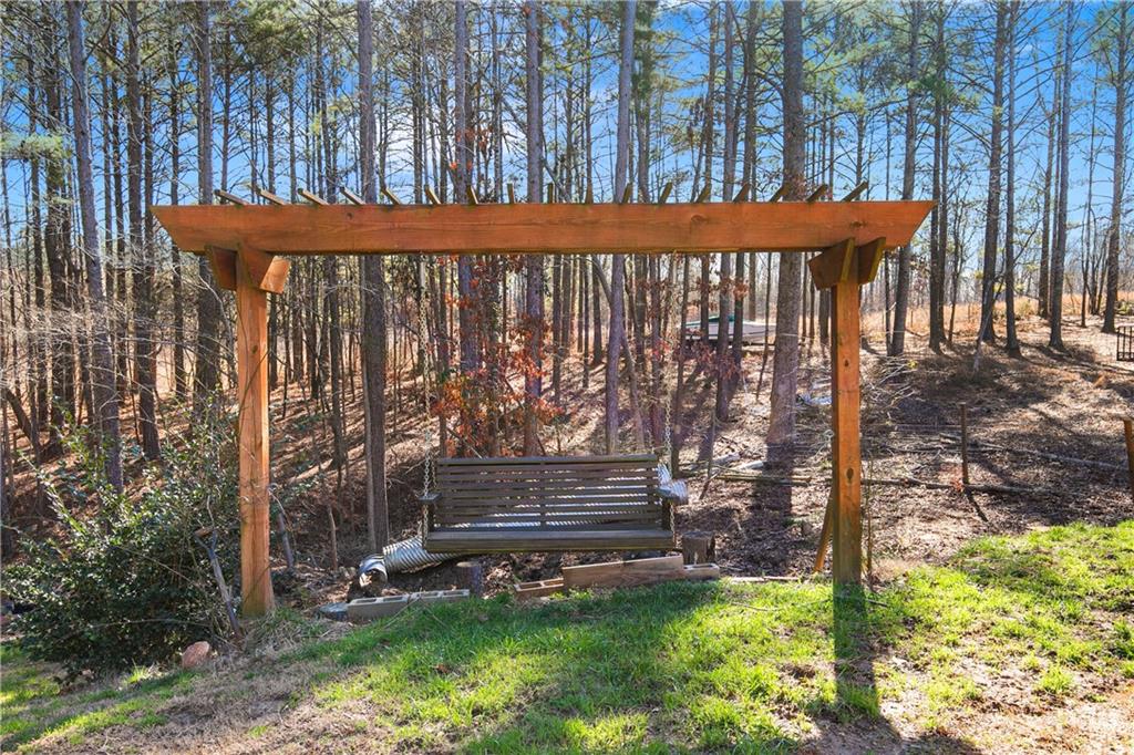 5523 AMBER COVE Way