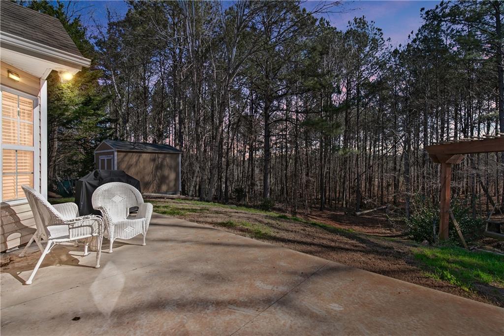 5523 AMBER COVE Way
