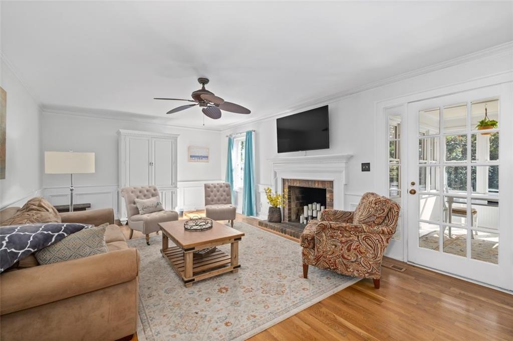 3285 Spalding Drive