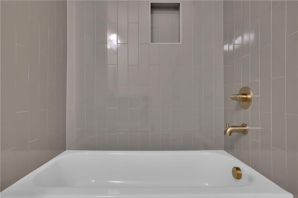 340 Sugarview Road Unit 12