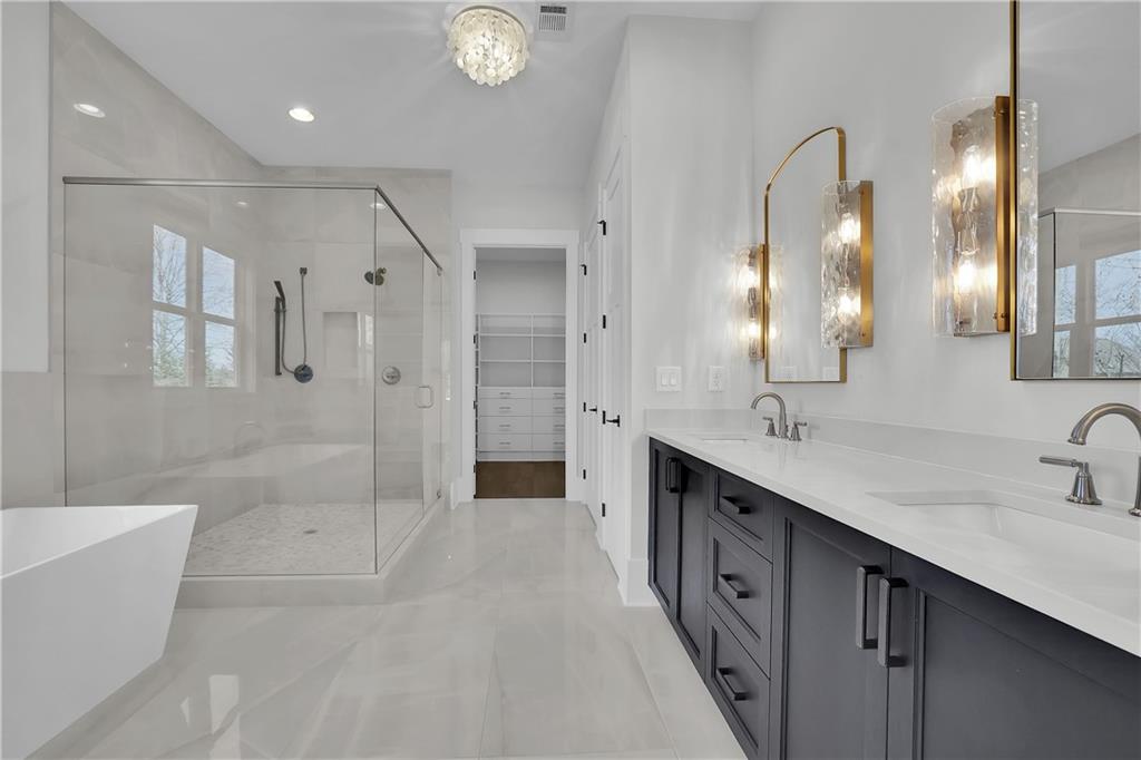 115 Chateau Place