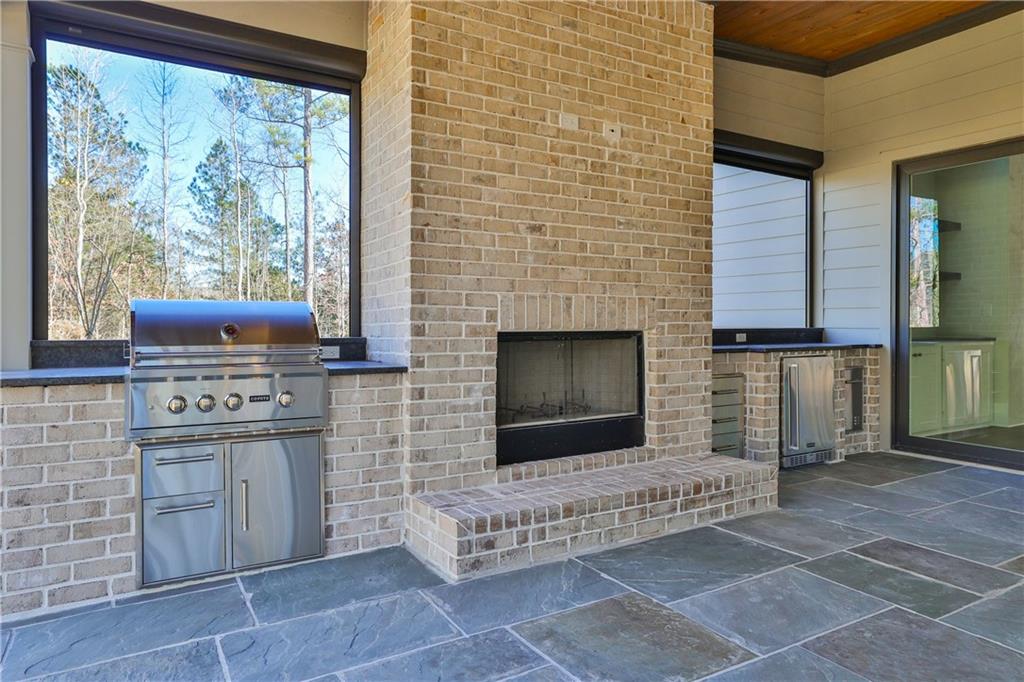 115 Chateau Place